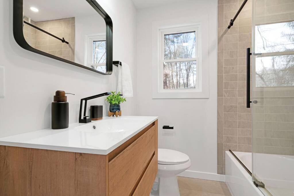 New Paltz Zen Wellness Cabin W/ Hot Tub المظهر الخارجي الصورة